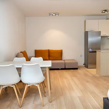 Three Seaside In With Free Parking By Flat Manаger Apartment Balchik